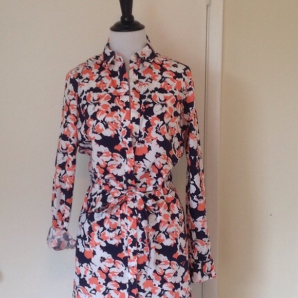 Izod Dresses & Skirts - WOVEN DRESS.
